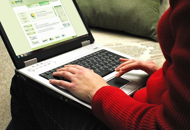 Empresas têm até sexta para optar pelo Simples