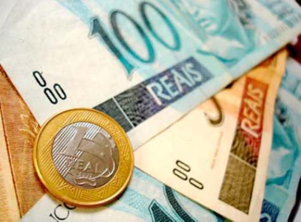 Governo eleva limite do crédito consignado de 30% para 35% da renda