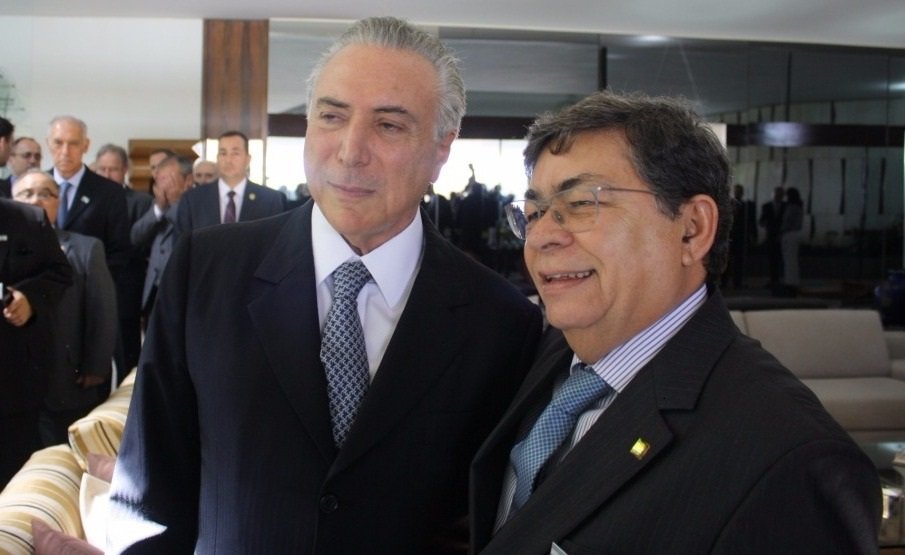 Entidades discutem com Temer retomada sem aumento de impostos