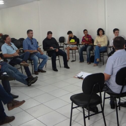 Presidentes da ACEs elaboram documento para governador no encontro regional em Sinop