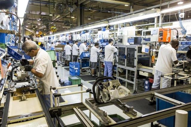 Número de empresas no país cai pela primeira vez desde 2007