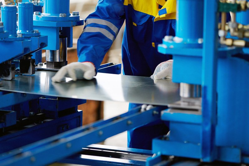 Expectativa de empresários da indústria melhora pelo segundo mês seguido