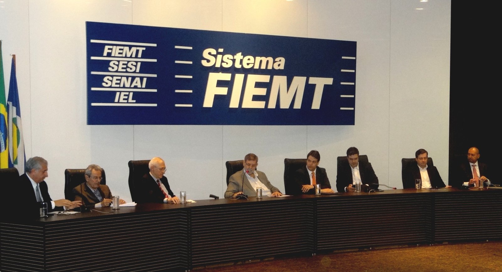 Presidente da FACMAT participa da reunião de apresentação da Reforma Tributária de Mato Grosso