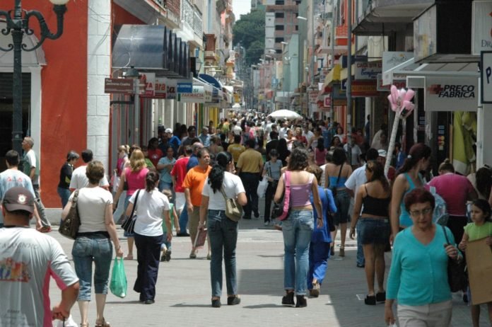 Inadimplência do consumidor na cidade de Cuiabá cai 1,0% no acumulado do ano, diz Boa Vista SCPC