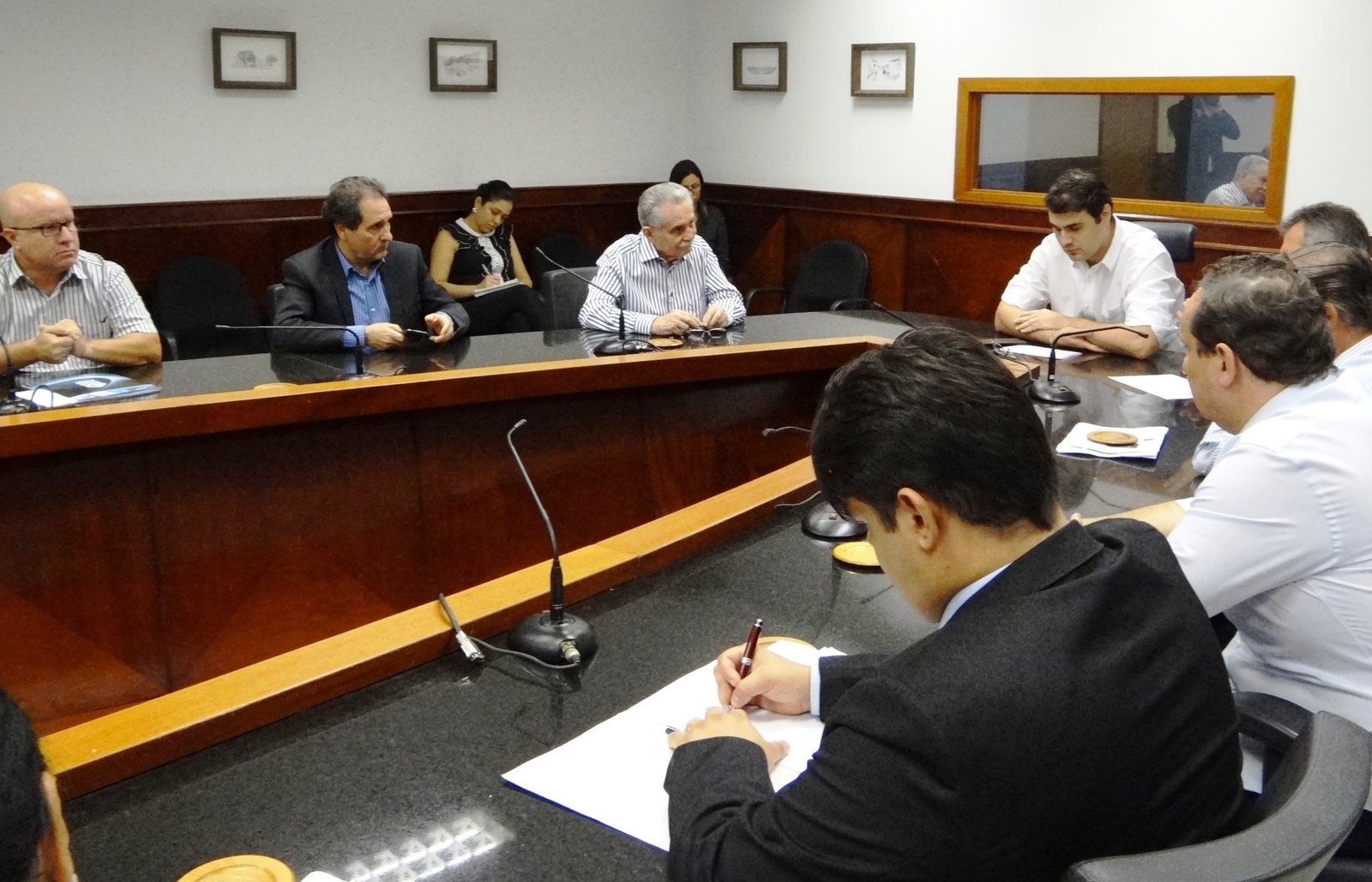 Empresários se encontram com Secretário de Fazenda para discutir sobre o Refis