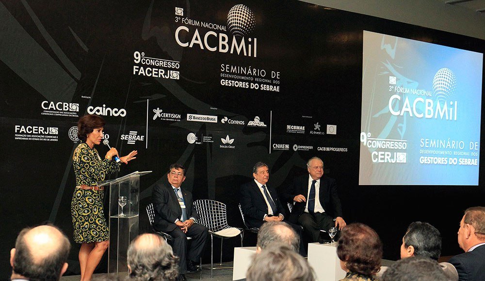 BNDES abre diálogo com empresários e promete medidas