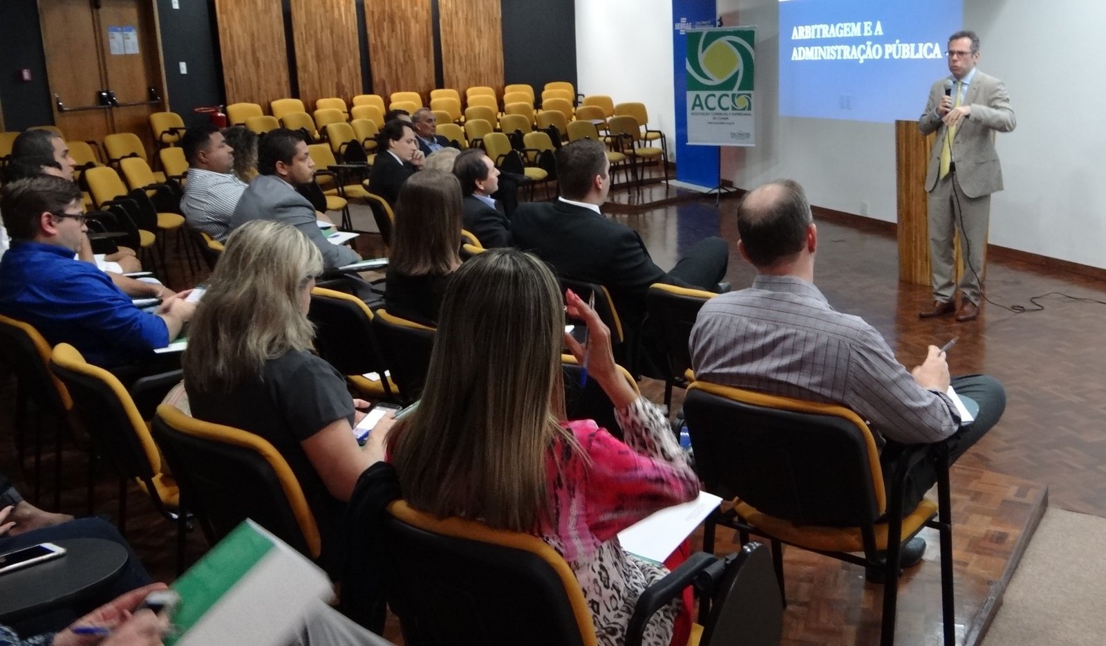 Vice-presidente do Comitê Brasileiro de Arbitragem palestrou sobre Arbitragem no Setor Público