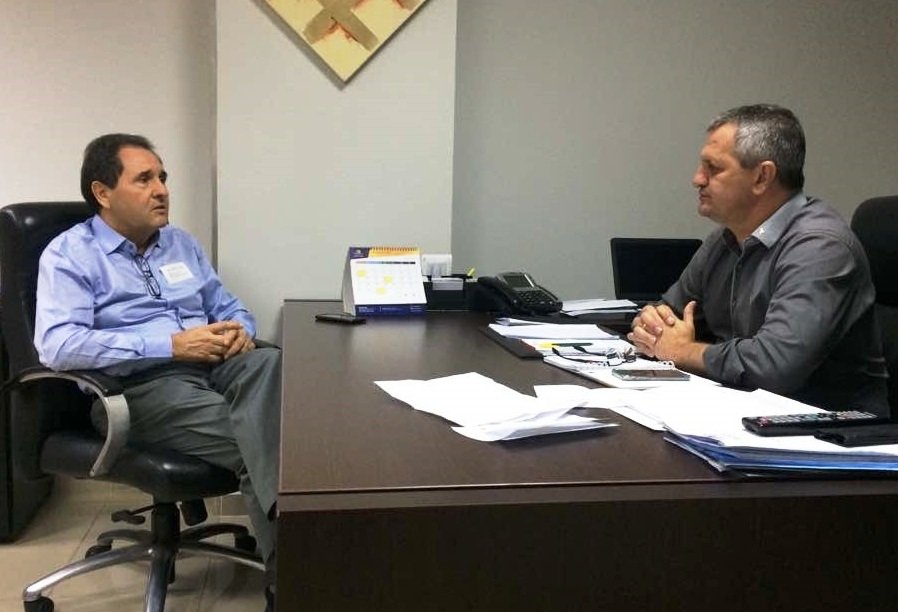 Presidente da FACMAT reúne-se com deputado para cobrar as discussões sobre a Reforma Tributária
