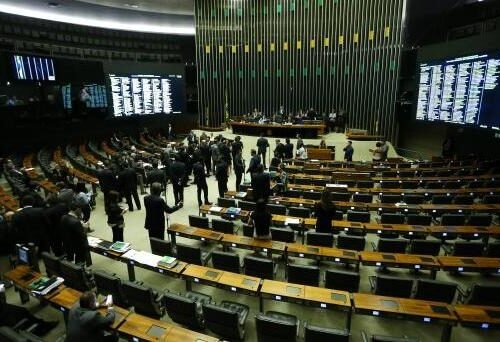 Terceirização é aprovada sem restrições nas empresas