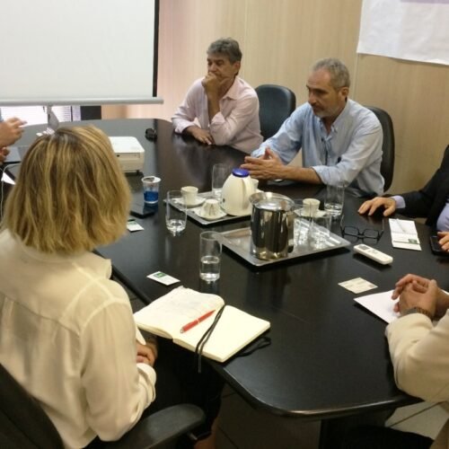 Presidente e diretores da Associação Comercial discutem sobre PPP com Secretário de Planejamento