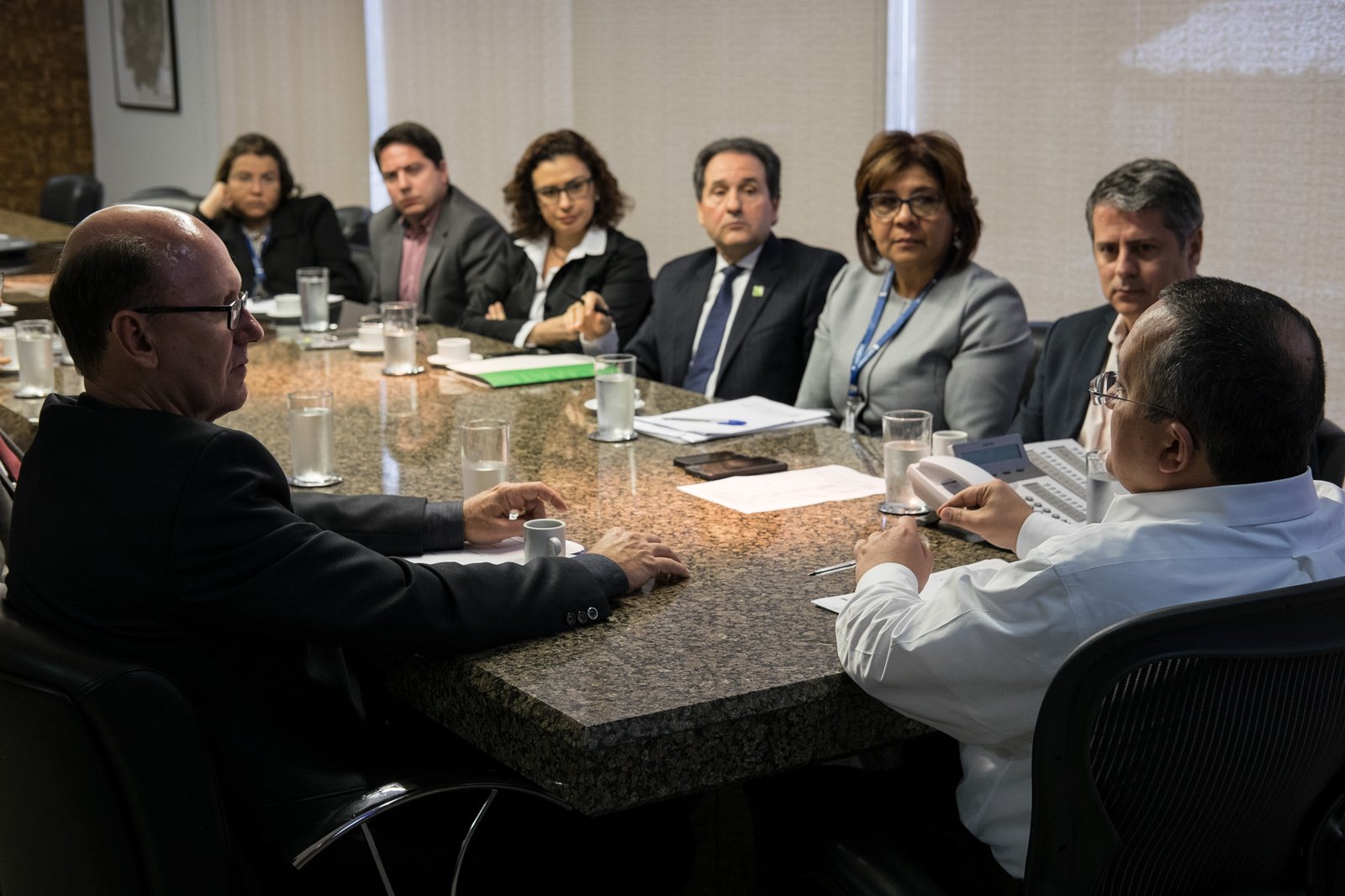 Empresários do comércio e Governo buscam melhorias para Junta Comercial