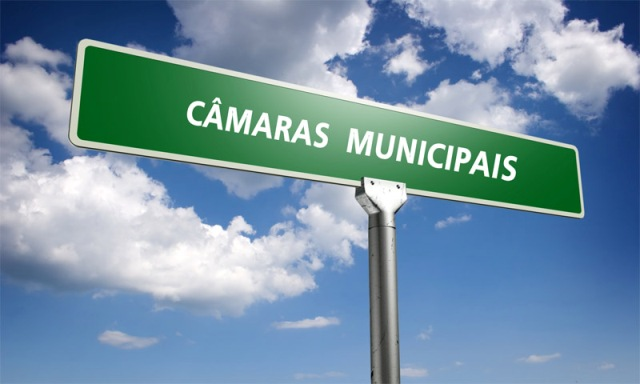 Gastos com legislativos municipais ultrapassam limite legal e deixam de ir para serviços básicos