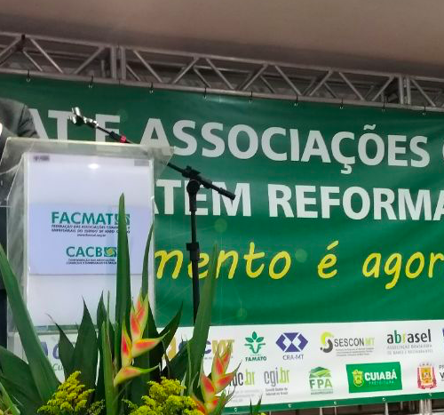 Relator da reforma tributária ministra palestra em encontro da Facmat