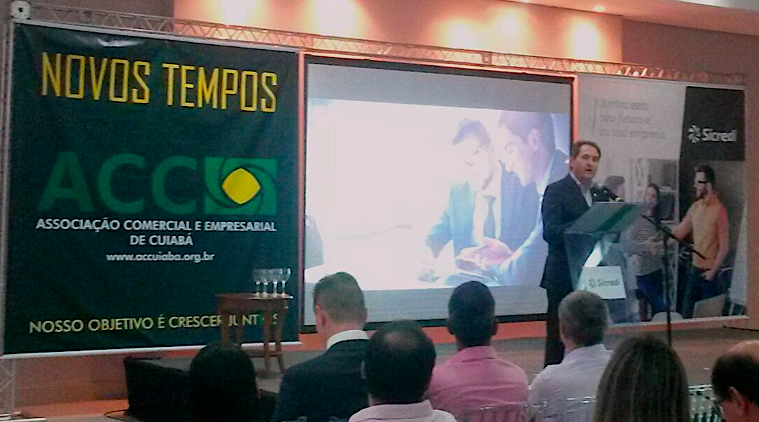 Empresários de Cuiabá participam de palestra sobre reforma trabalhista