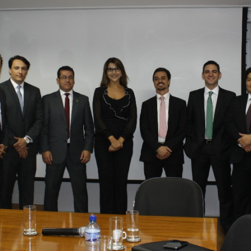 Comitê Jurídico discute política, código comercial e reforma trabalhista