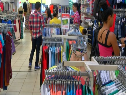 Movimento do Comércio cresce 0,2% abril