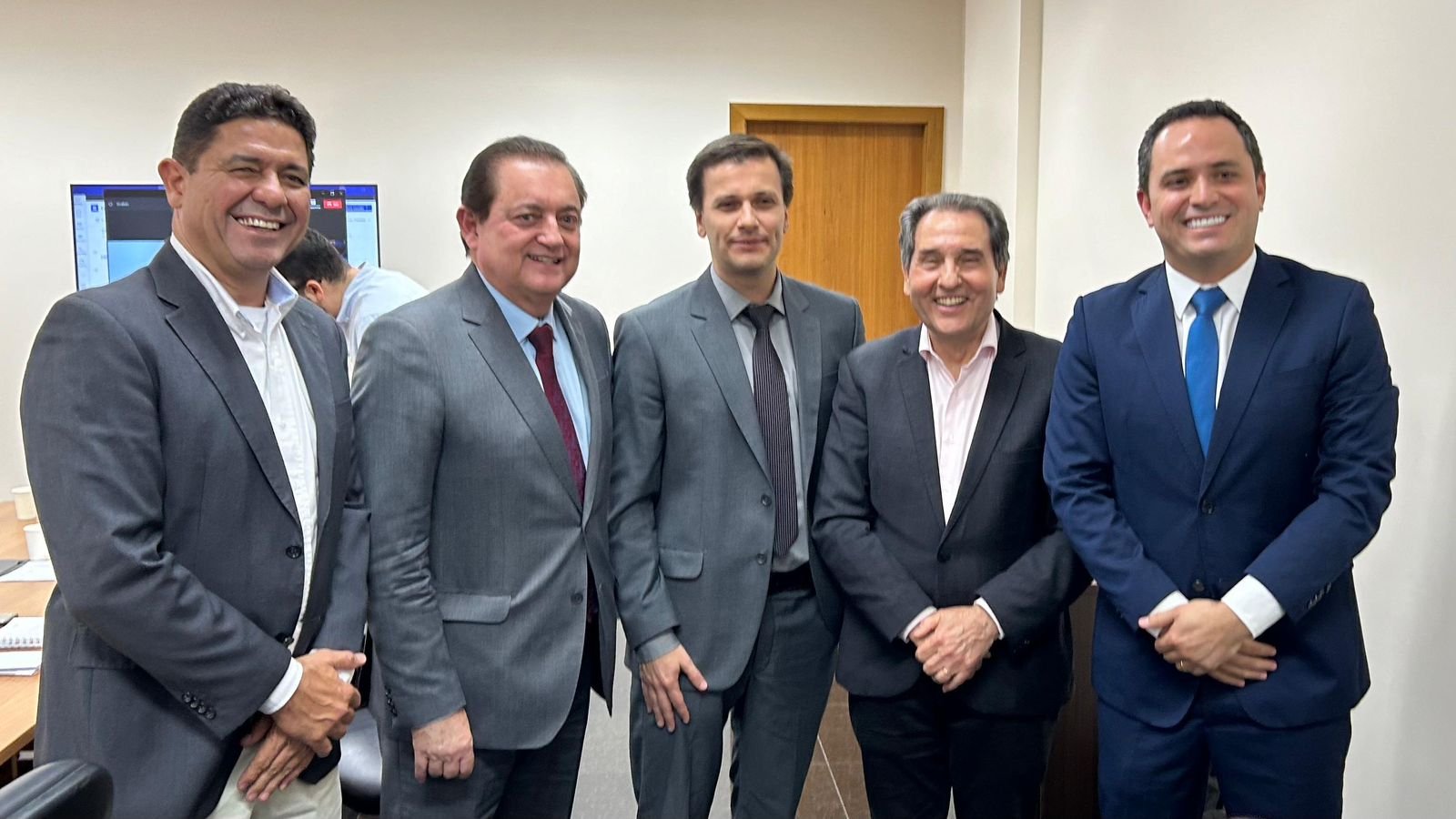 MPE-MT defende suspensão temporária da cobrança retroativa do ICMS pela Energisa em reunião com Facmat